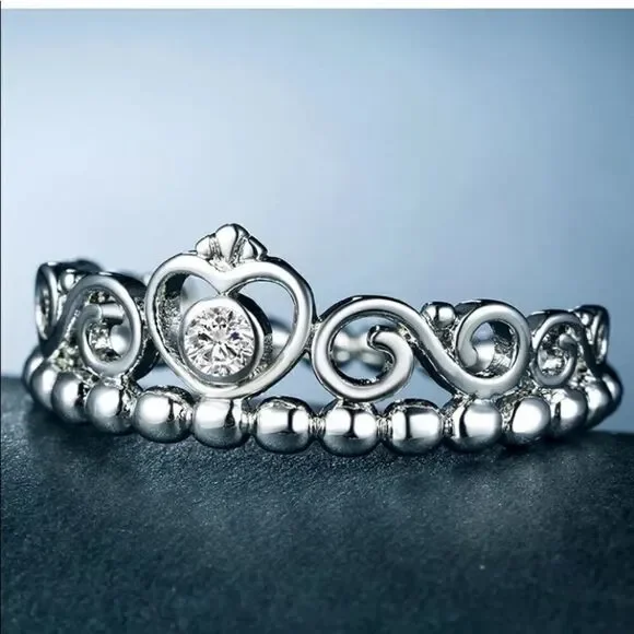 The Grace Kelly Sterling silver Princess ring w cubic zirconia sz 9 - Picture 5 of 7